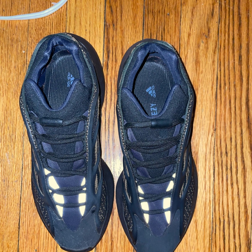 Yeezy 700